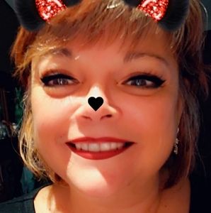 Meet your Posher, Linda